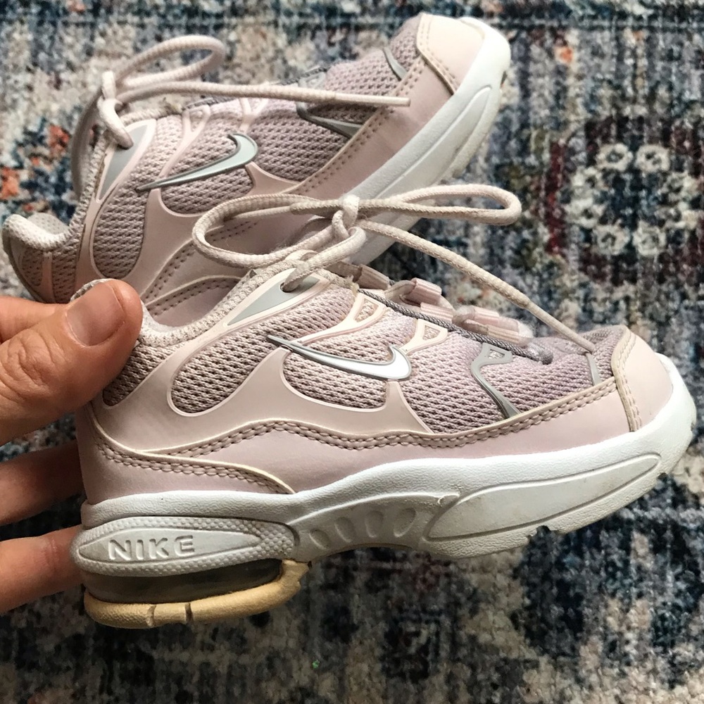 Nike blush MAXAIR sneakers.